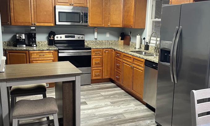 Newport News House | Cozy 3-bedroom house in tranquil Newport News with AC, WiFi