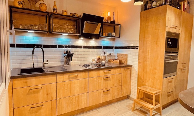 Le Blanc-Mesnil House | 2-bedroom house in enchanting Le Blanc-Mesnil with AC, WiFi, fitness room