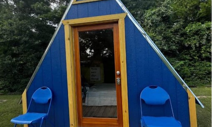 Coldspring House | Cozy Nature A-frame: AC, Heating, Electricity in Coldsprings