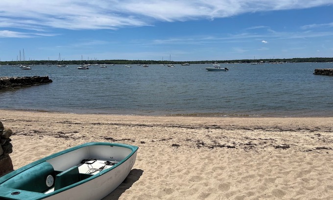 Mattapoisett House | Historic New England Seaside Retreat