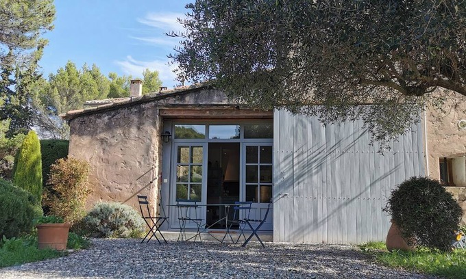 Bedoin Other | At the foot of the Ventoux, studio on terrace in a private estate