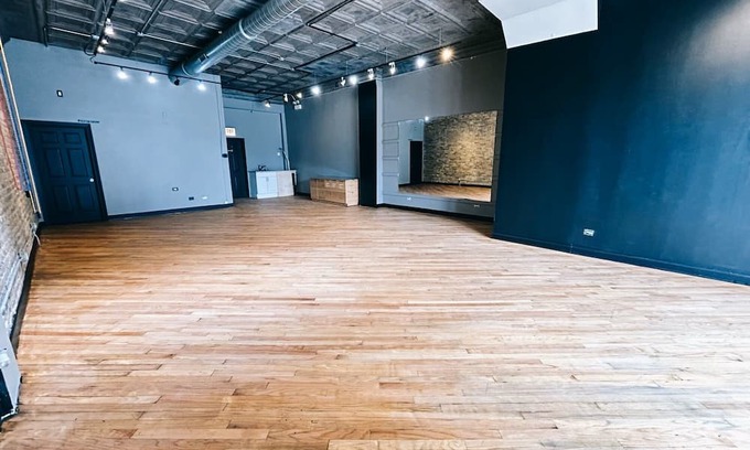 Pulaski Park Condo | Loft for Events and family gatherings