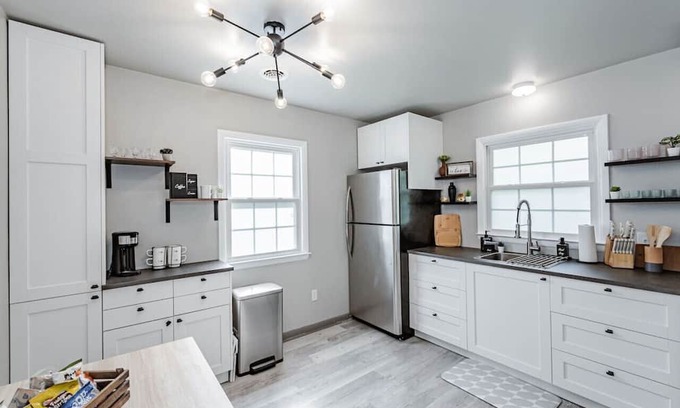 Stonehouse House | Quiet Comfort: Serene Toano Hideaway