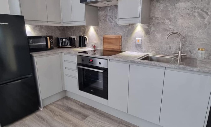 Wakefield Apartment | 1 Bed Apartment Wakefield