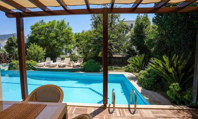 Dalyan City Center Villa | Villa w Pool and Balcony, 3 min to Dalyan River