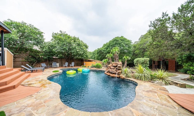 Wetmore Villa | Spacious 4BR Villa w/ Private Pool, Near Six Flags