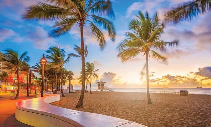 Pompano Beach Condo | Sea Gardens Resort 2BR Suite Saturday Check-In