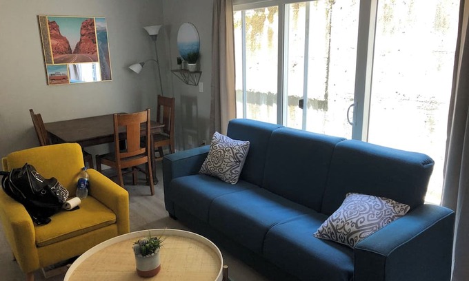 Belmont Apartment | Lovely 2-bedroom apartment in Belmont with small patio and 2-carport space