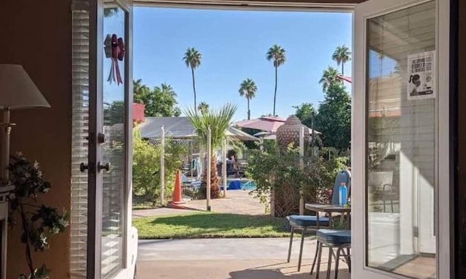 Little Tuscany Resort | A Palm Springs Secret Retreat