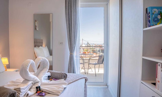 Kokkini Chani Villa | Rodanthi Cretan Villa