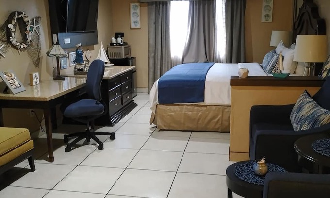 Tijuana River Valley House | Beautiful, Single King Bed Suite. Amentities & Complimentary Breakfast Included!