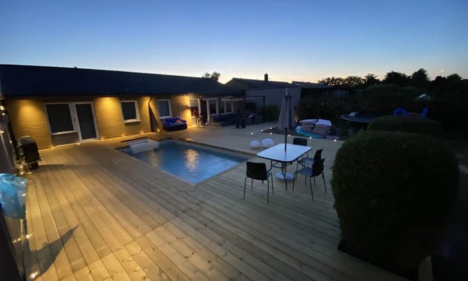 Gislov Villa | Lyxvilla Nära Havet