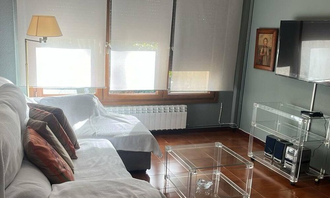 Jaca House | Villa Jaca, 4 bedrooms, 6 persons