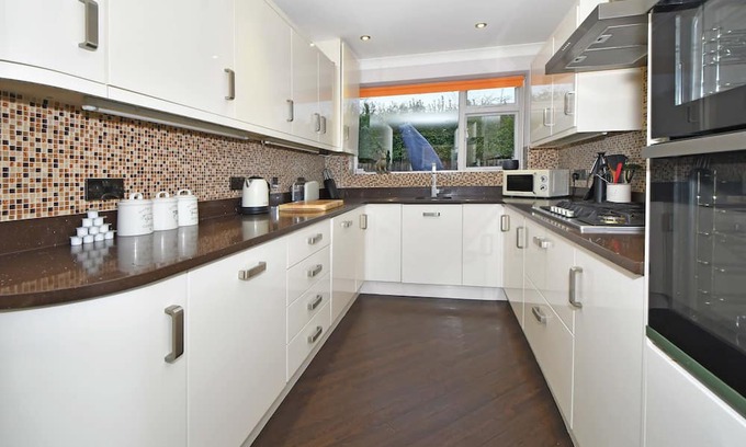 Trafford House | Hale Low Road Altrincham