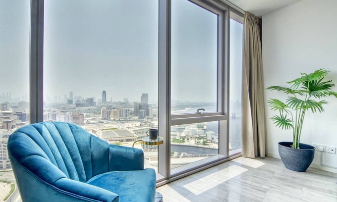 Jadaf Apartment | GuestReady - A View of the City Skyline - D1 Tower
