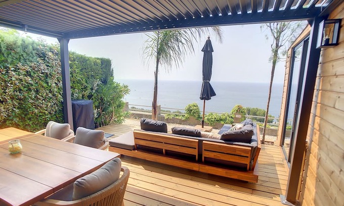 Le Dramont Ski Chalet | Kabane Bohème - Vue Exceptionnelle sur le Cap Estérel, L'ile D'or et St-tropez