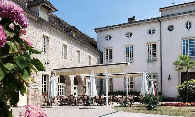 Gigny-sur-Saone House | Château de L'Epervière by Villatent ***** - Villatent Wood - 5 people