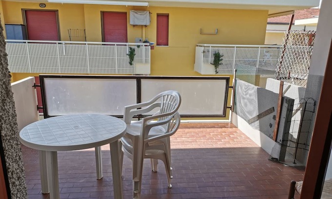Alba Adriatica Apartment | E03 Appartamento 7 Posti Letto