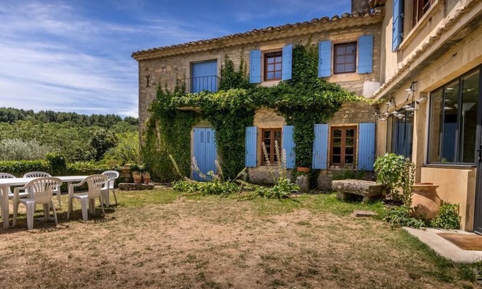 Sauveterre Apartment | Villa Provençale Avec Piscine