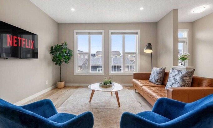 Calgary House | The Sapphire - Detached Home w/ Parking!