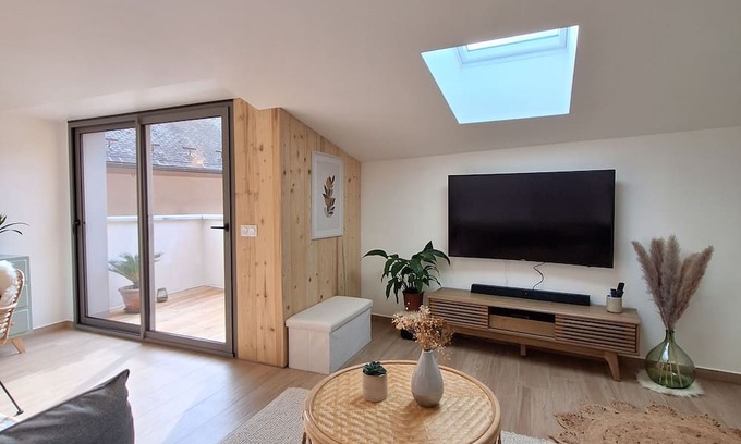 Saint-Jean-de-Maurienne Apartment | Boêmia ~ Apartment in the heart of the mountains. Pet friendly