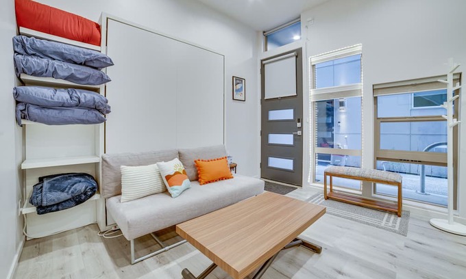 Seattle Metro Area Apartment | Newly Built Seattle Studio: Walk to Seward Park!