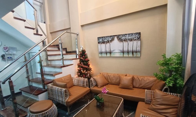 Mendez House | Brand-new Exclusive Villa at the heart of Tagaytay is a home away from home.