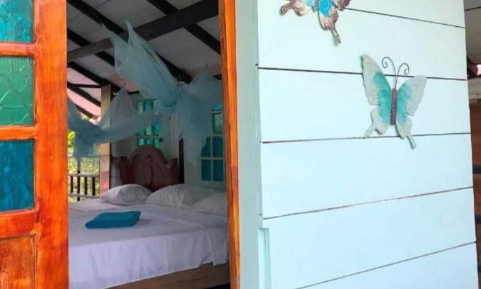 Capurgana Cottage | Family cabin near the sea, a quite and familiar place! Pets are allowed