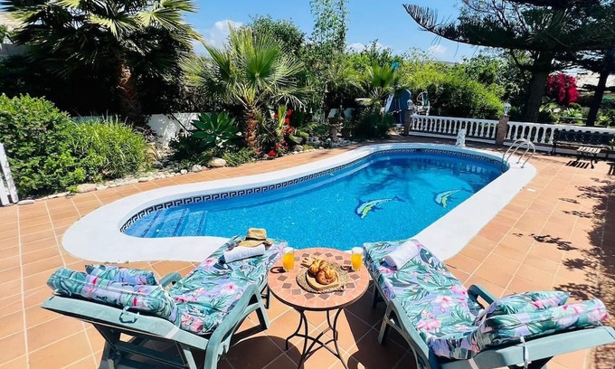 Torrox Costa Cottage | Casa Mari with private pool