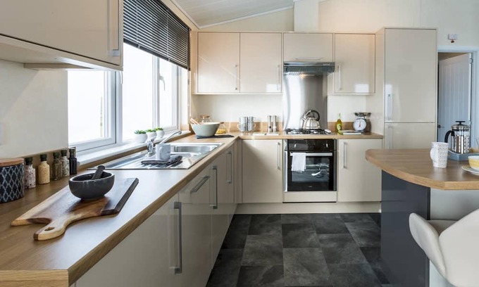 King's Lynn Apartment | Three Bedroom Lodge 10