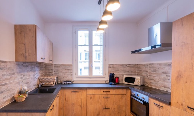 Nord - Gare Apartment | L'Escapade - Gare - Wifi - 6p - Rêve au Mans