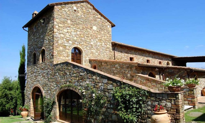 Cinigiano Villa | Villa Pozzi - Seven Bedroom Villa, Sleeps 20
