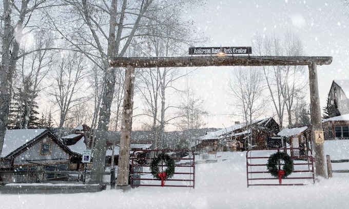 Snowmass Village Cabin | Perfect mountain getaway! Cozy 3-bedroom cabin in Snowmass Village, CO!