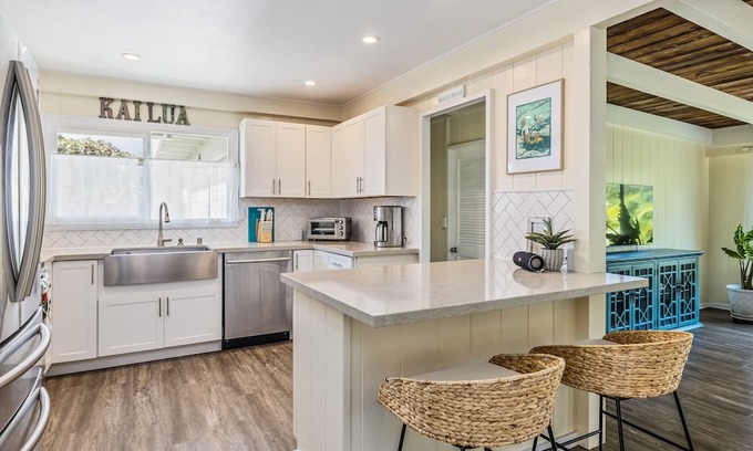 Kalama Tract House | Omao - Kailua, Oahu - Cute Kailua Beach House - NEW RENTAL