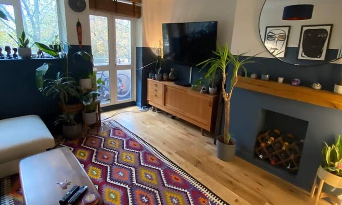 Brockley Apartment | Vibrant and Spacious 2BD Flat - Brockley!