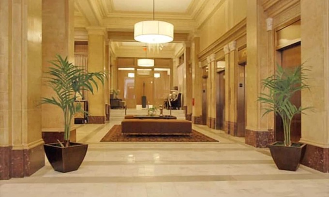 Downtown Washington D.C. House | Spacious near White House | Fitness Center | Near Top Attractions