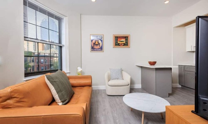 Prudential - St. Botolph Apartment | Spacious Studio Apt | South End