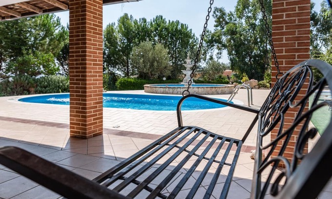 Camastra Bed & Breakfast | Bed and Breakfast "Agrigento Pool and Garden" with Private Pool, Shared Terrace & Wi-Fi