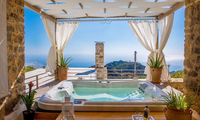 Anatoli House | Homerez - House 12 km away from the beach for 10 ppl. with jacuzzi at Anatoli