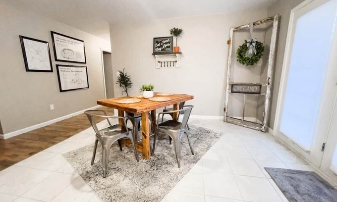 London House | The Ranger's Retreat