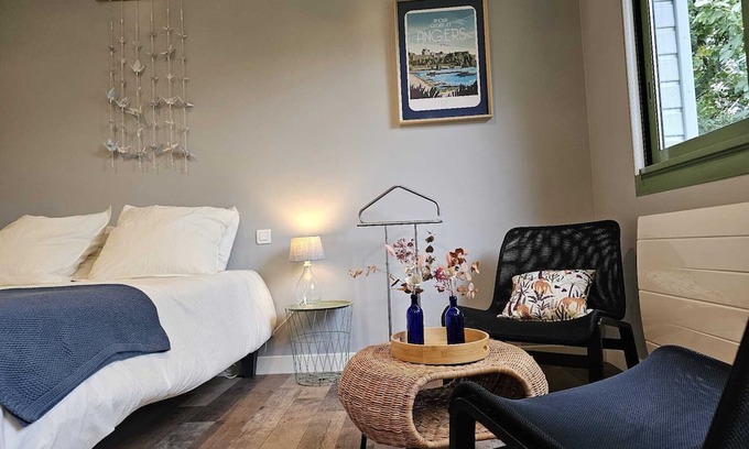 La Fayette-Eble Cottage | Charming independent studio near train station, ESA, Catho, Fresne - Angers