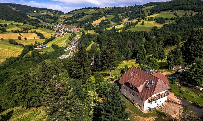 Wieden Apartment | Vacation apartment/apartment for 6 guests with 75m² in Wieden (297269)