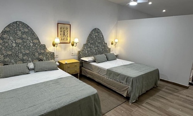 Huerta de la Salud Apartment | Cozy and centrally located apartment in Seville