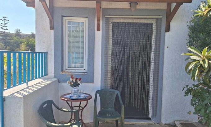 Mochos Apartment | Apartment 'Eve's House' with Mountain View, Wi-Fi and Air Conditioning