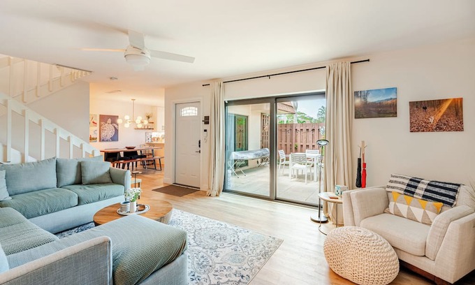 Jupiter Plantation Condo | Modern Jupiter Escape-Minutes to Beach, Pool, Waterfront access-Monthly Rental