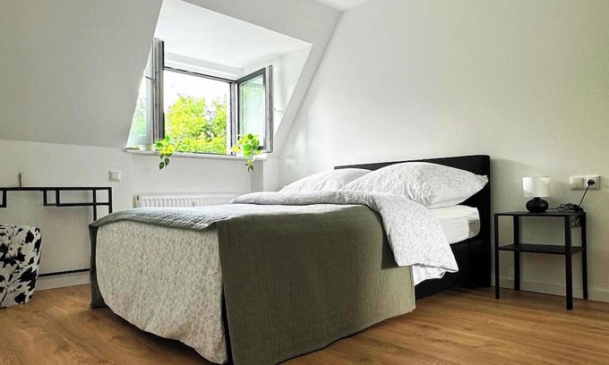 Allenbach Apartment | Modern apartment (50sqm) with kitchen
