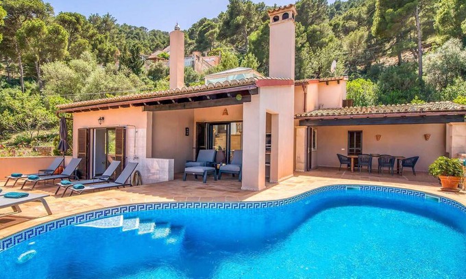 Capdepera House | Stunning home in Capdepera with WiFi