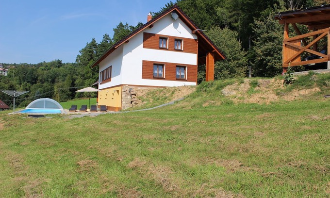 Mirova pod Kozakovem House | Vacation home Dola II in Bohemian Paradise with pool