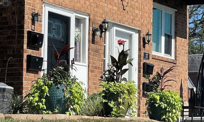 Aldan Apartment | Cozy 2-bedroom apartment in charming Aldan