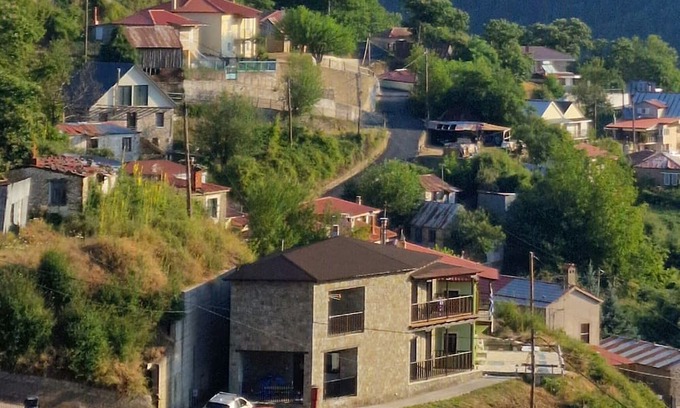 Karpenisi Villa | The Black Chestnut, a stone built luxury house in the village of Agios Nikolaos.